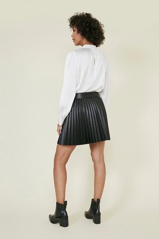 Oasis Pleated Faux Leather Mini Skirt 3