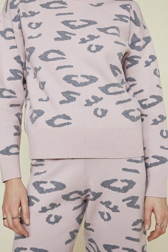 Oasis Animal Knitted Loungewear Two Piece Set 4