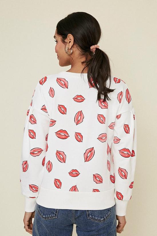 Oasis Lips Printed Sweatshirt 3