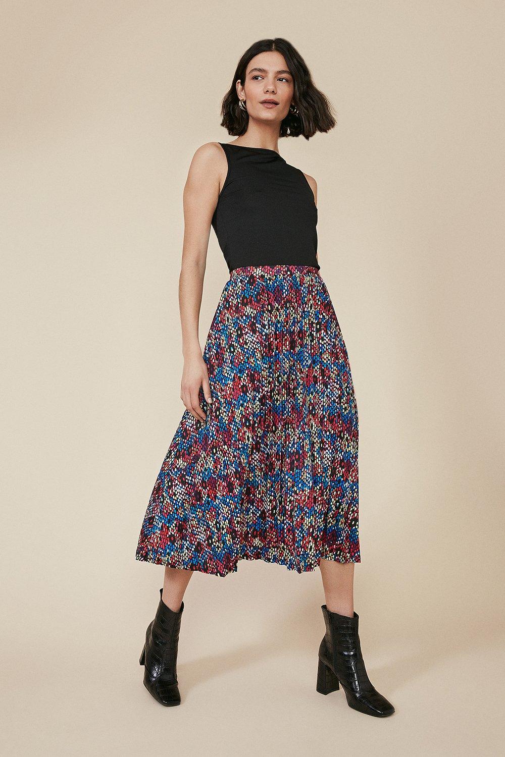 Black pleated clearance midi skirt oasis