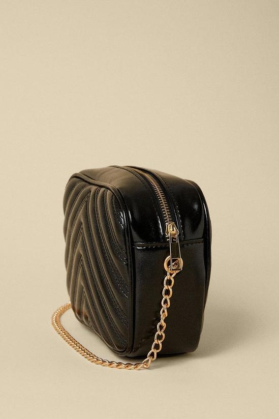 Oasis Quilted Zigzag Cross Body 2
