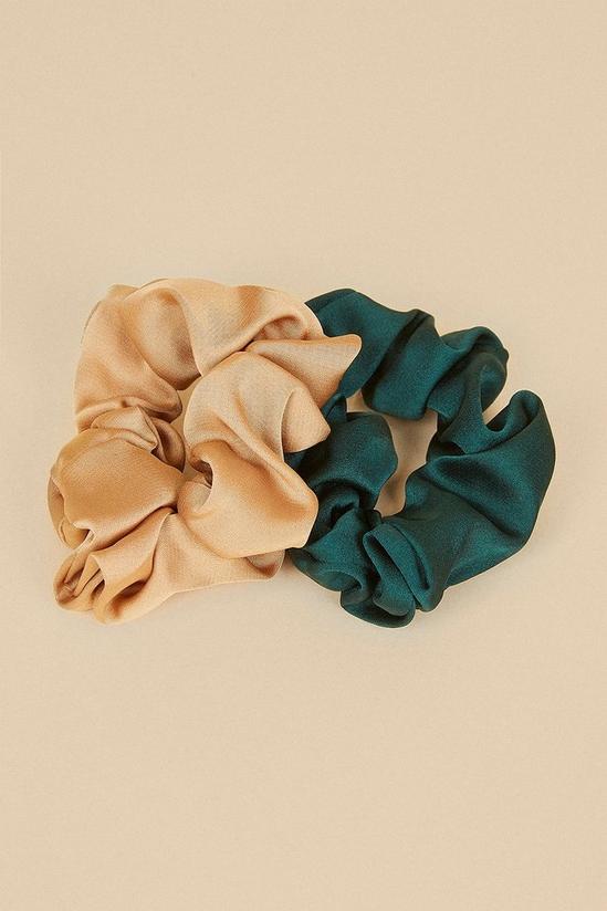 Oasis Satin Green And Cream 2 Pack Scrunchie Set 1