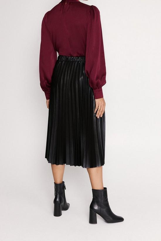 Oasis Faux Leather Pleated Skirt 3