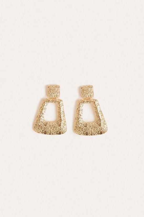 Oasis Textured Statement Earring 1