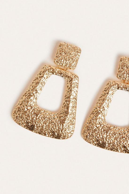 Oasis Textured Statement Earring 2