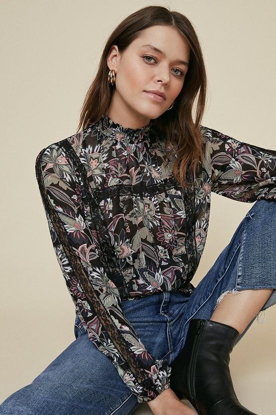 Oasis Trimmed Pintucked Floral Blouse 1
