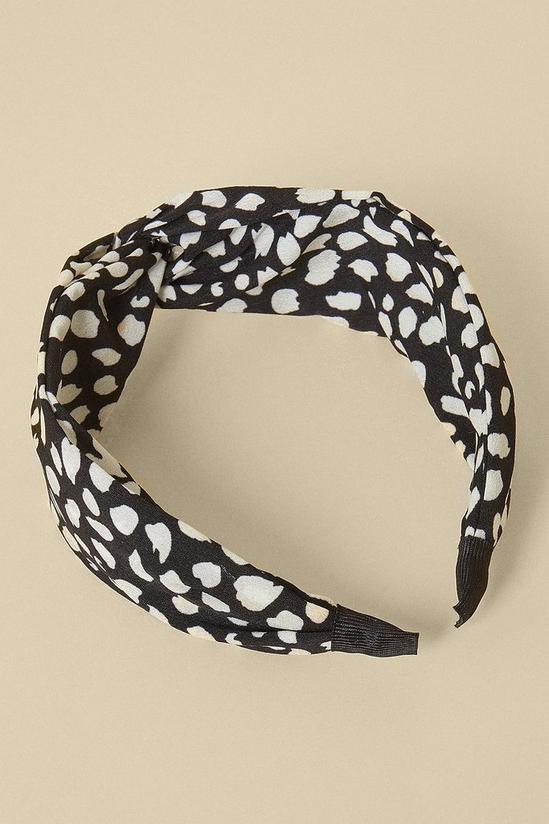 Oasis Animal Print Knot Headband 2
