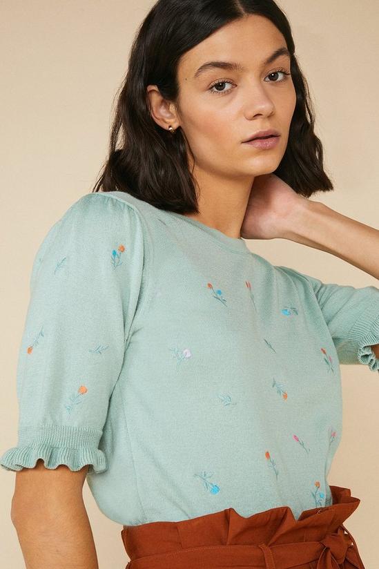 Oasis Ditsy Floral Embroidered Tee 1