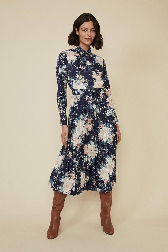 Oasis Large Floral Pleated Shirt Dress 2