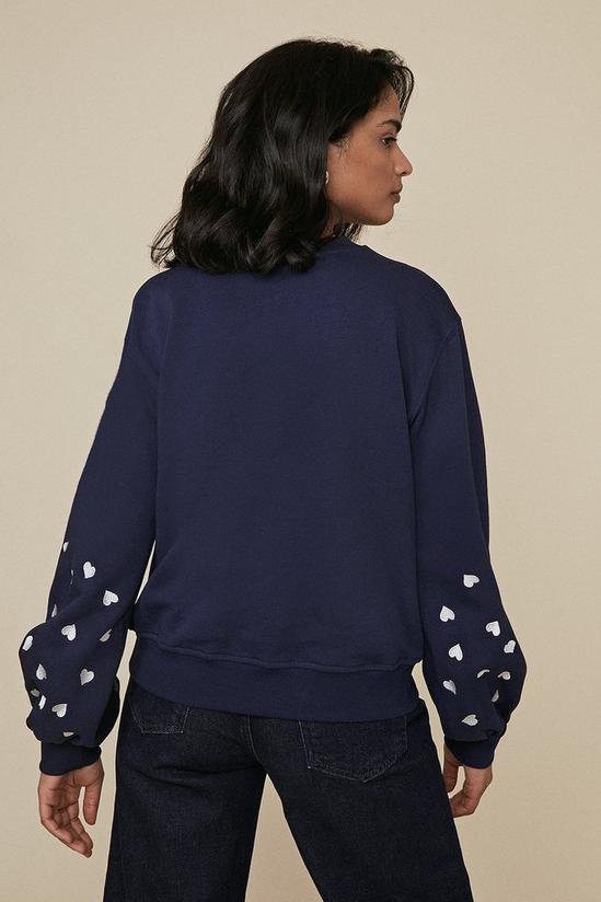 Oasis Embroidered Heart Sweatshirt 3