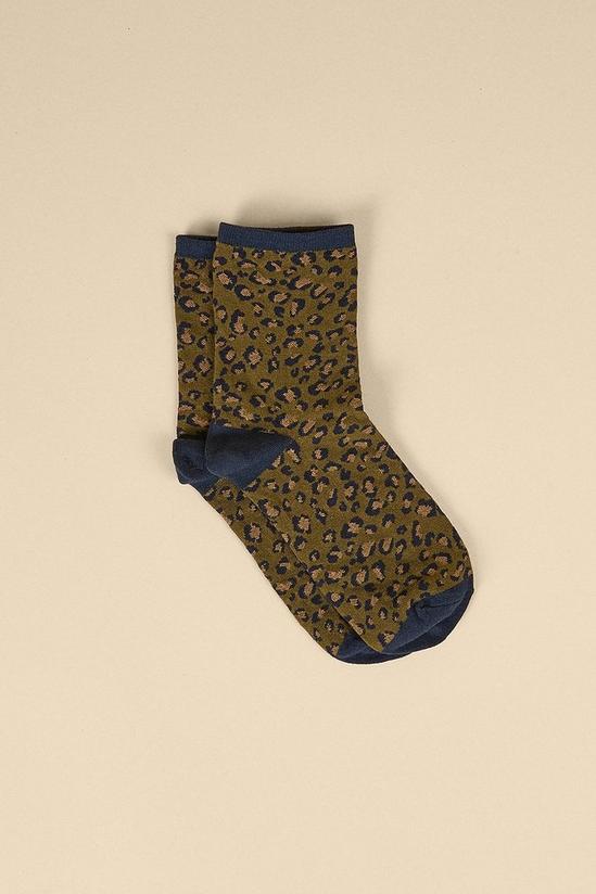 Oasis Contrast Animal Print Socks 1