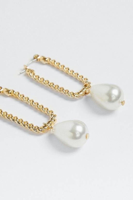 Oasis Gold Plated Pearl Drop Earring 2