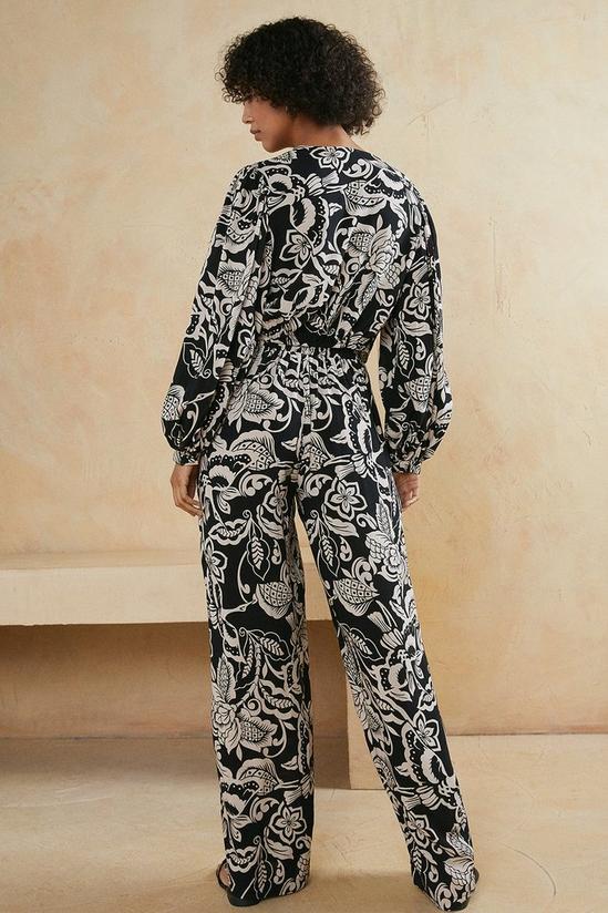 Oasis Abstract Mono Printed Trousers 4