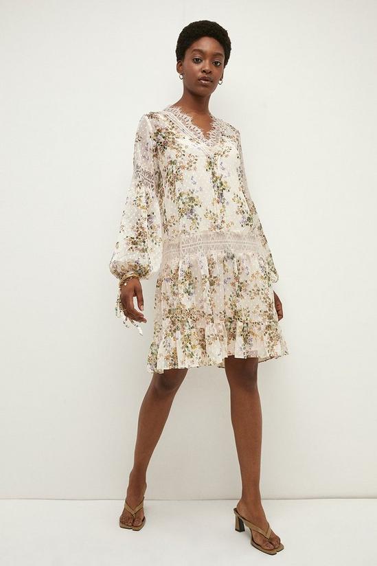 Oasis RHS Lace Trim Floral V Neck Smock Dress 2