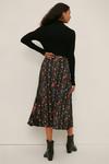 Oasis Petite Slinky Jersey Floral Pleated Skirt thumbnail 3