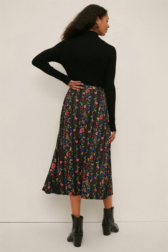 Oasis Petite Slinky Jersey Floral Pleated Skirt 3