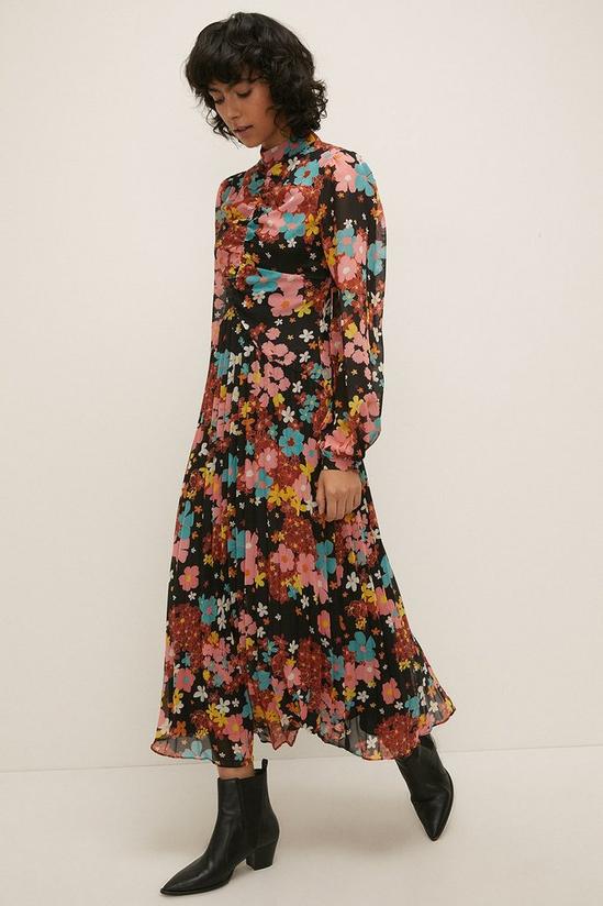 Oasis 70s Floral Printed Pleated Ruched Front Midi 2
