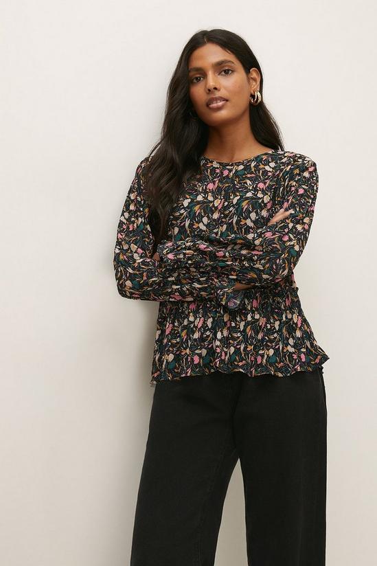 Oasis Pleated Frill Cuff Floral Blouse 2