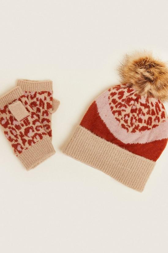 Oasis Leopard Colour Block Mittens And Beanie Set 2