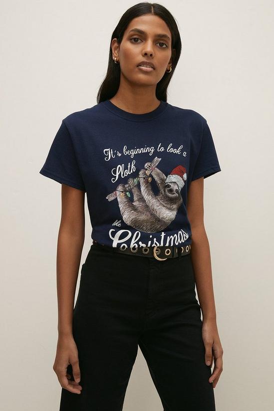 Oasis Sloth Christmas T-shirt 2