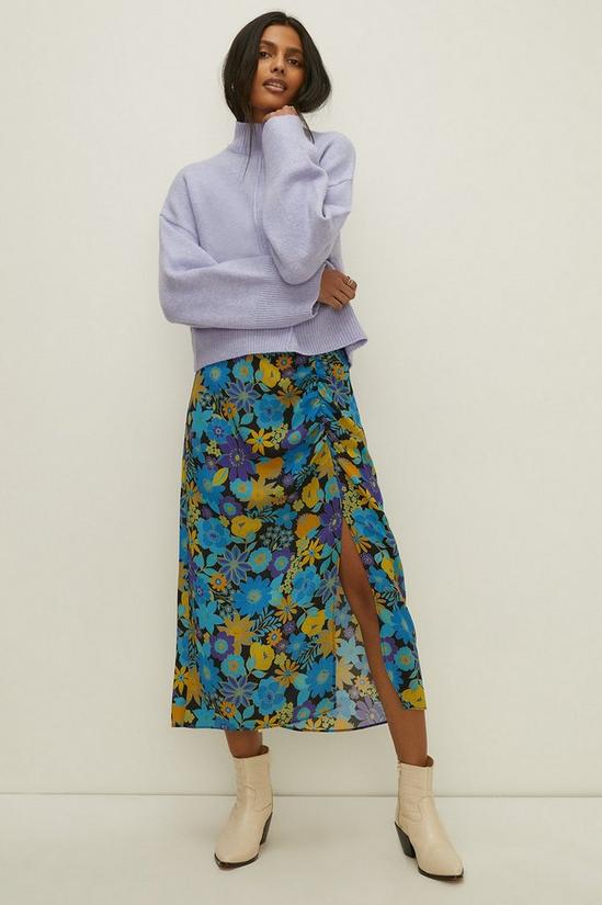 Oasis Retro Blue Printed Ruched Detail Midi Skirt 1