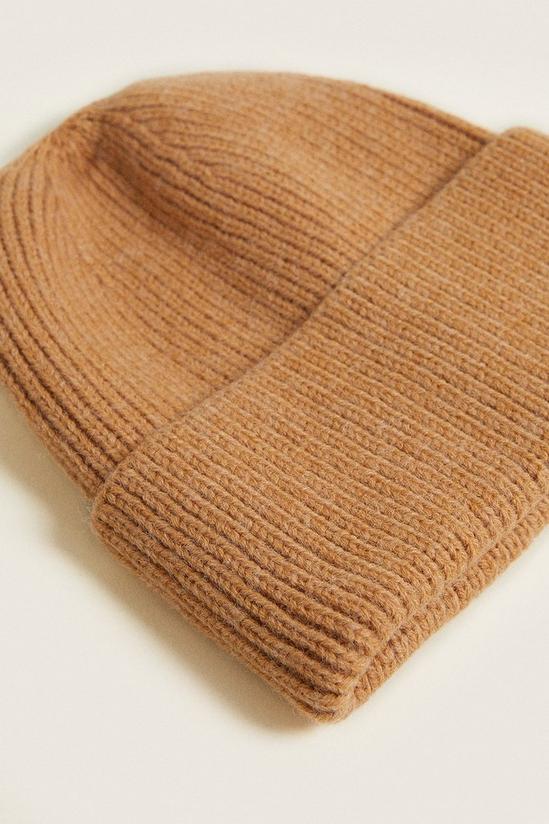 Oasis Ribbed Beanie 2