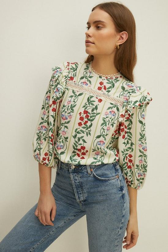 Oasis Lace Insert 3/4 Sleeve Printed Woven Top 1