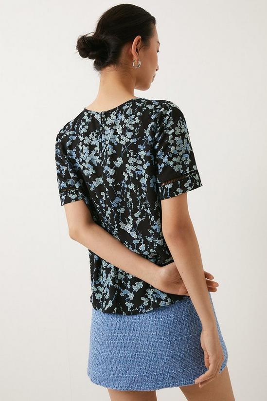 Oasis Essential Lace Insert Cluster Woven Tee 3