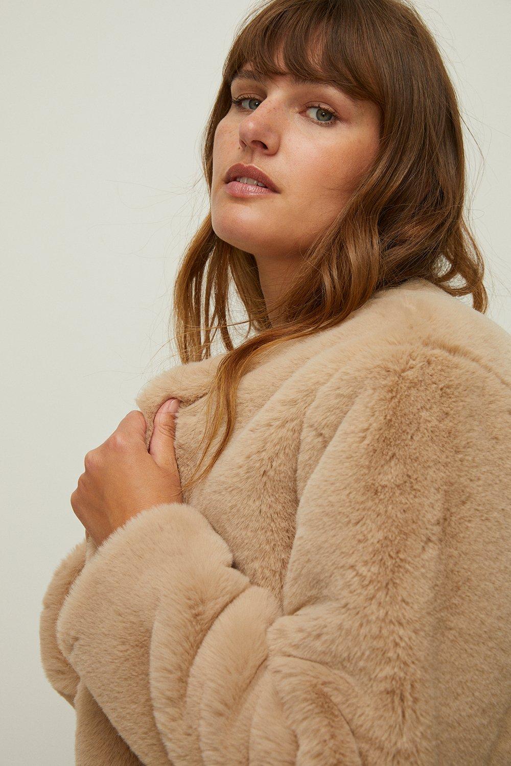 Plus Size Faux Fur Collarless Coat