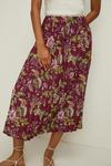 Oasis Petite Berry Floral Printed Pleated Skirt thumbnail 2