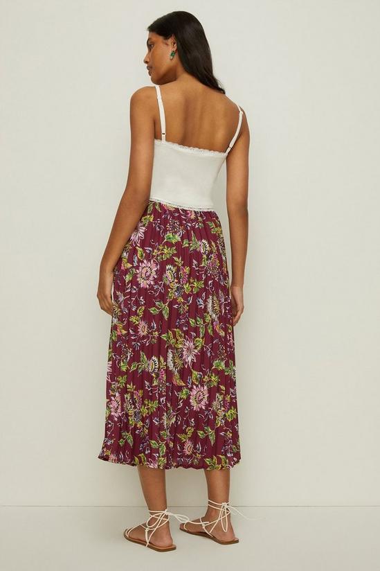 Oasis Petite Berry Floral Printed Pleated Skirt 3