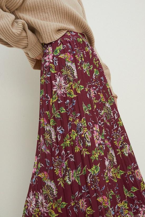 Oasis Berry Floral Printed Pleated Midi Skirt 2