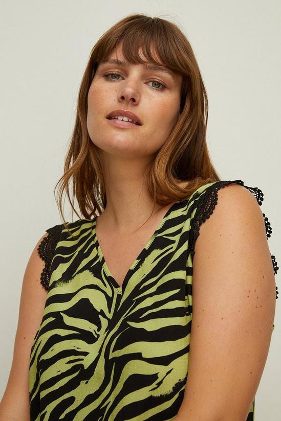 Oasis Plus Size Lace Trim Zebra Print Vest 1