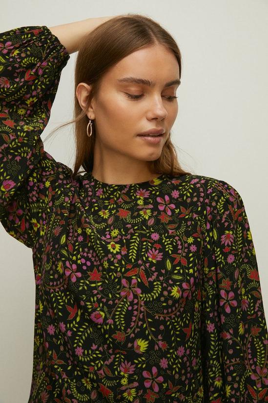 Oasis Paisley Floral Shirred Cuff Top 2