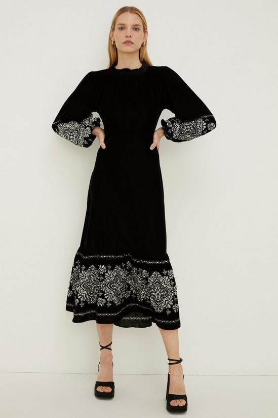 Oasis Rachel Stevens Embroidered Velvet Midi Dress 2
