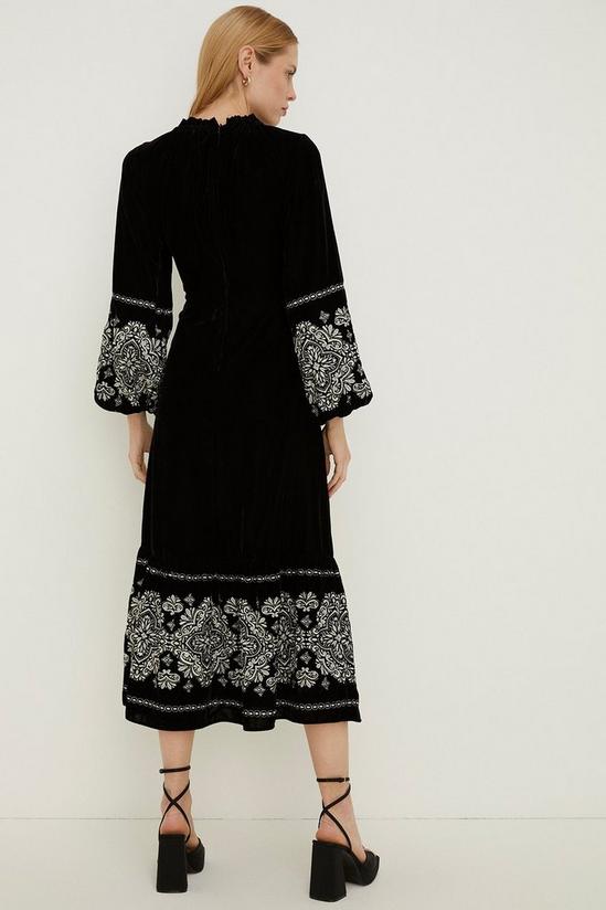 Oasis Rachel Stevens Embroidered Velvet Midi Dress 4