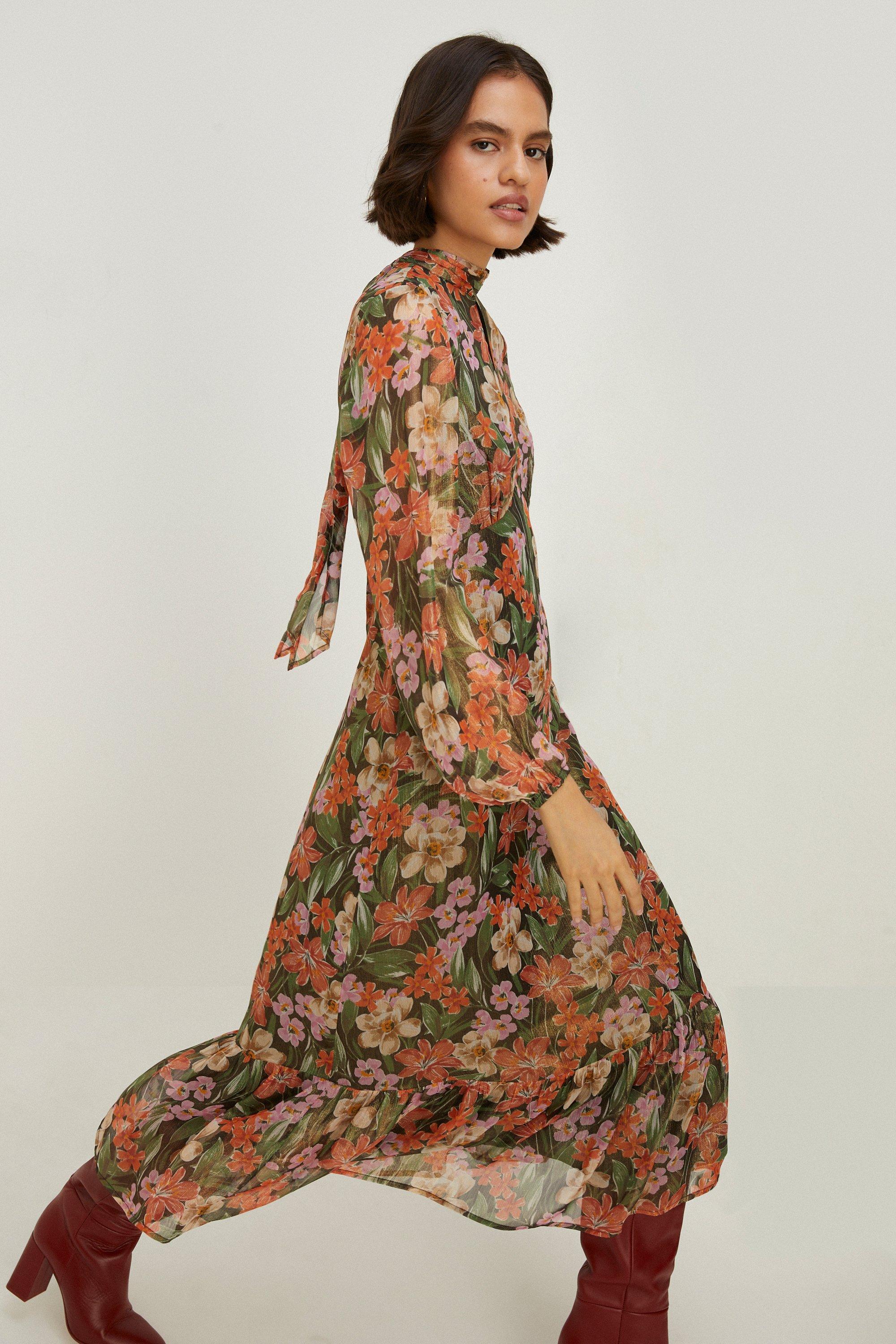 Floral Printed Metallic Chiffon Midi Dress