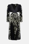 Oasis Rachel Stevens Monochrome Floral Pleated V Neck Midi Dress thumbnail 4