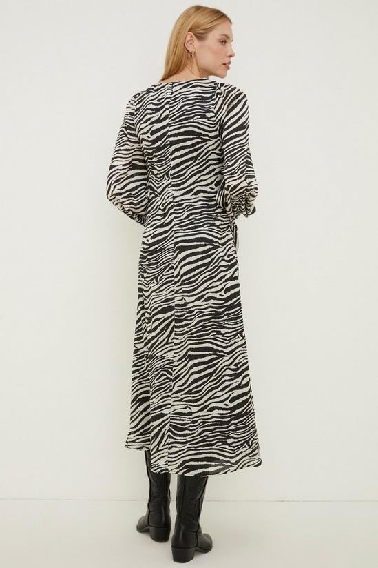 Oasis Rachel Stevens Petite Zebra Printed Ruched Front Midi Dress 3
