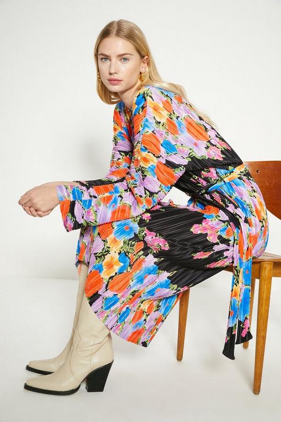 Oasis Floral Plisse Belted Midi Dress 3