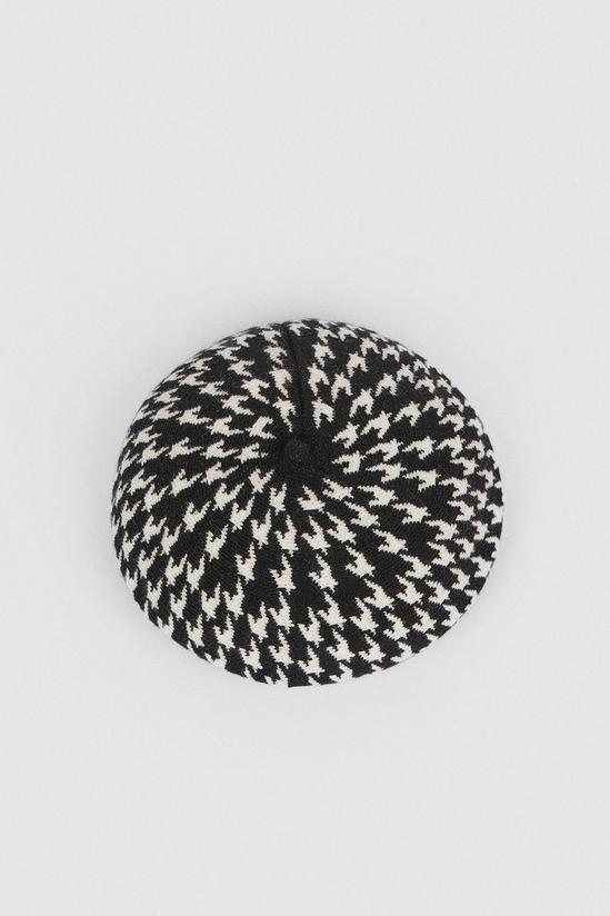 Oasis Houndstooth Knitted Beret 1