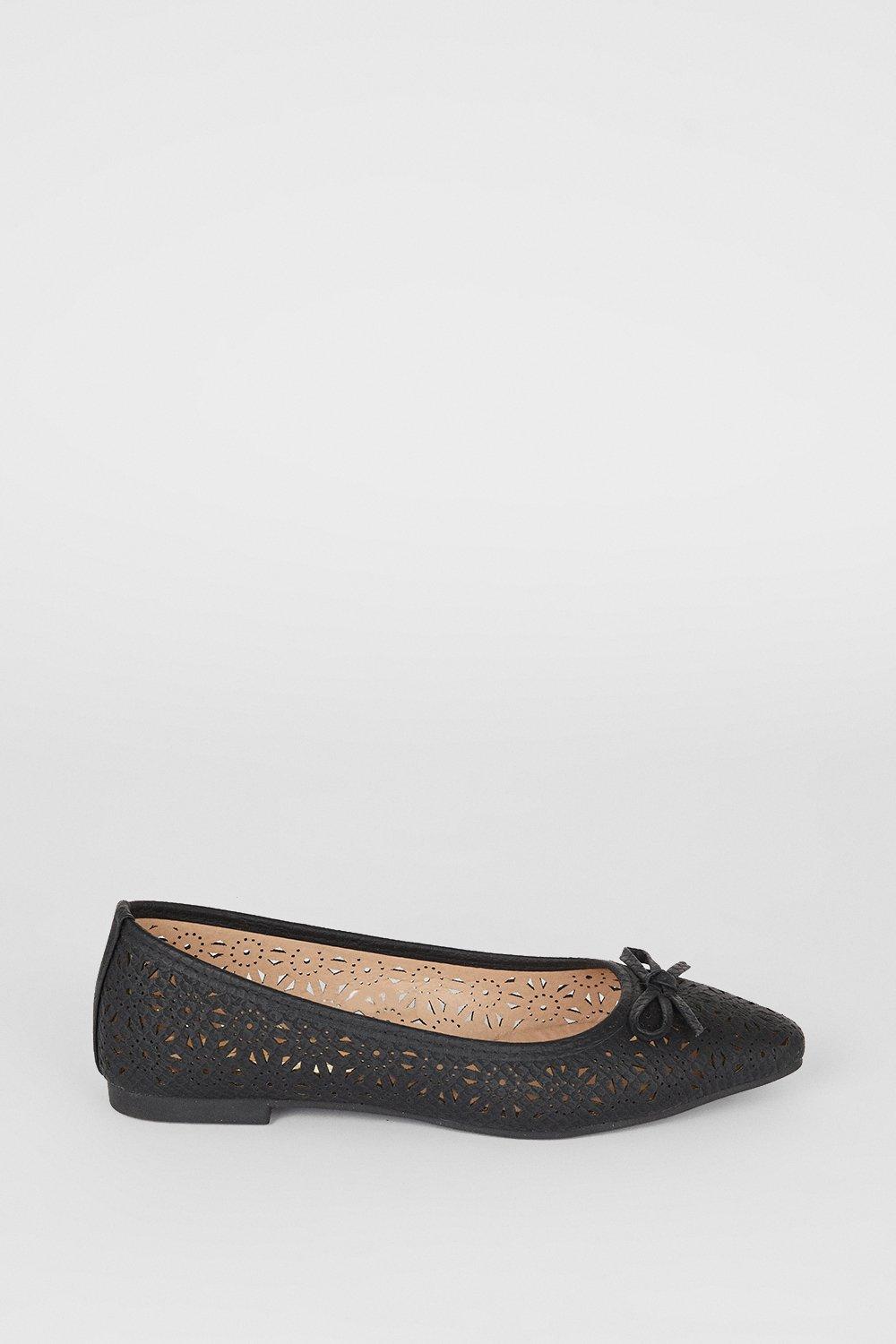 Cut out ballet on sale flats