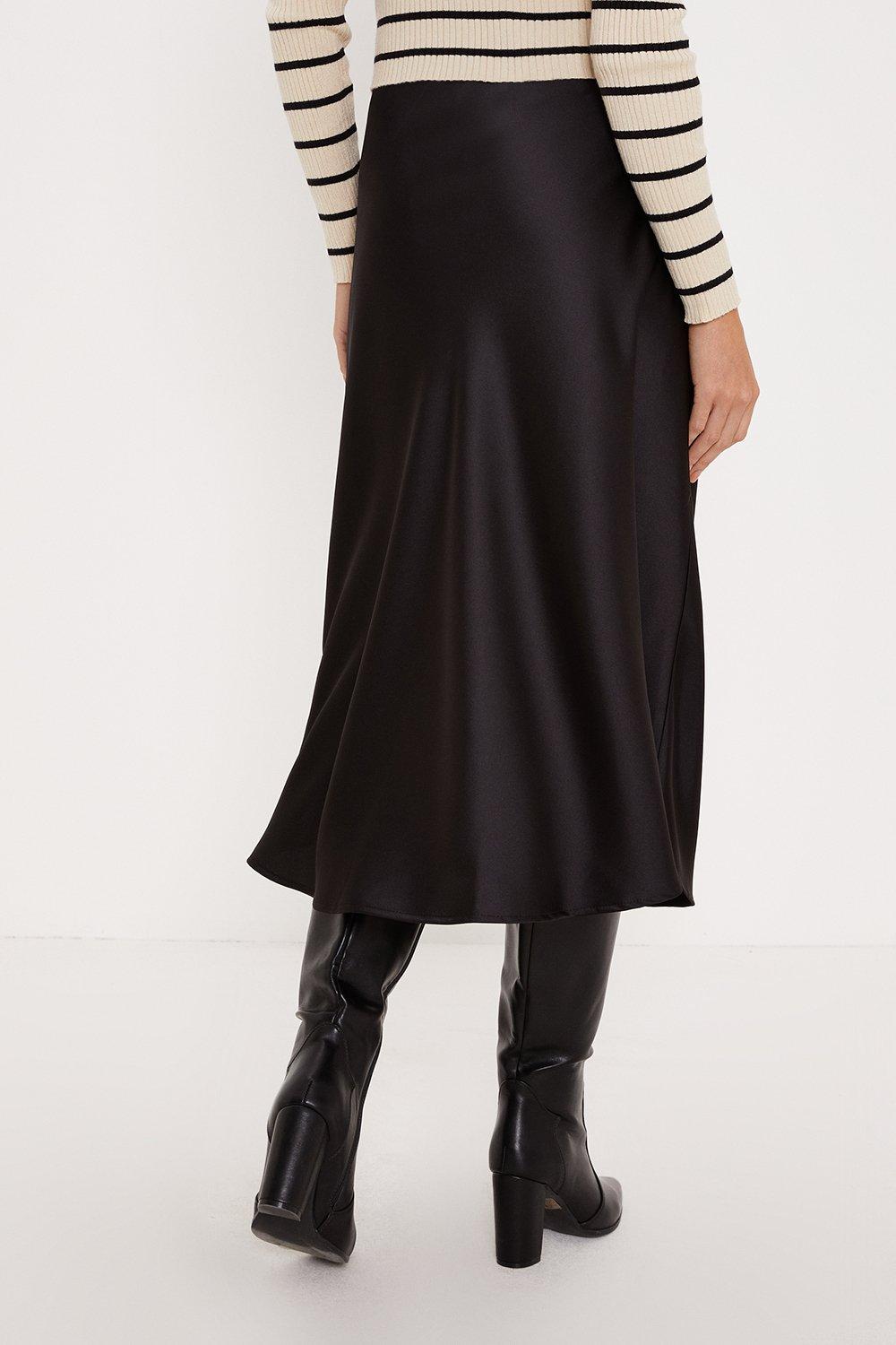 Oasis black rib bias cut clearance skirt