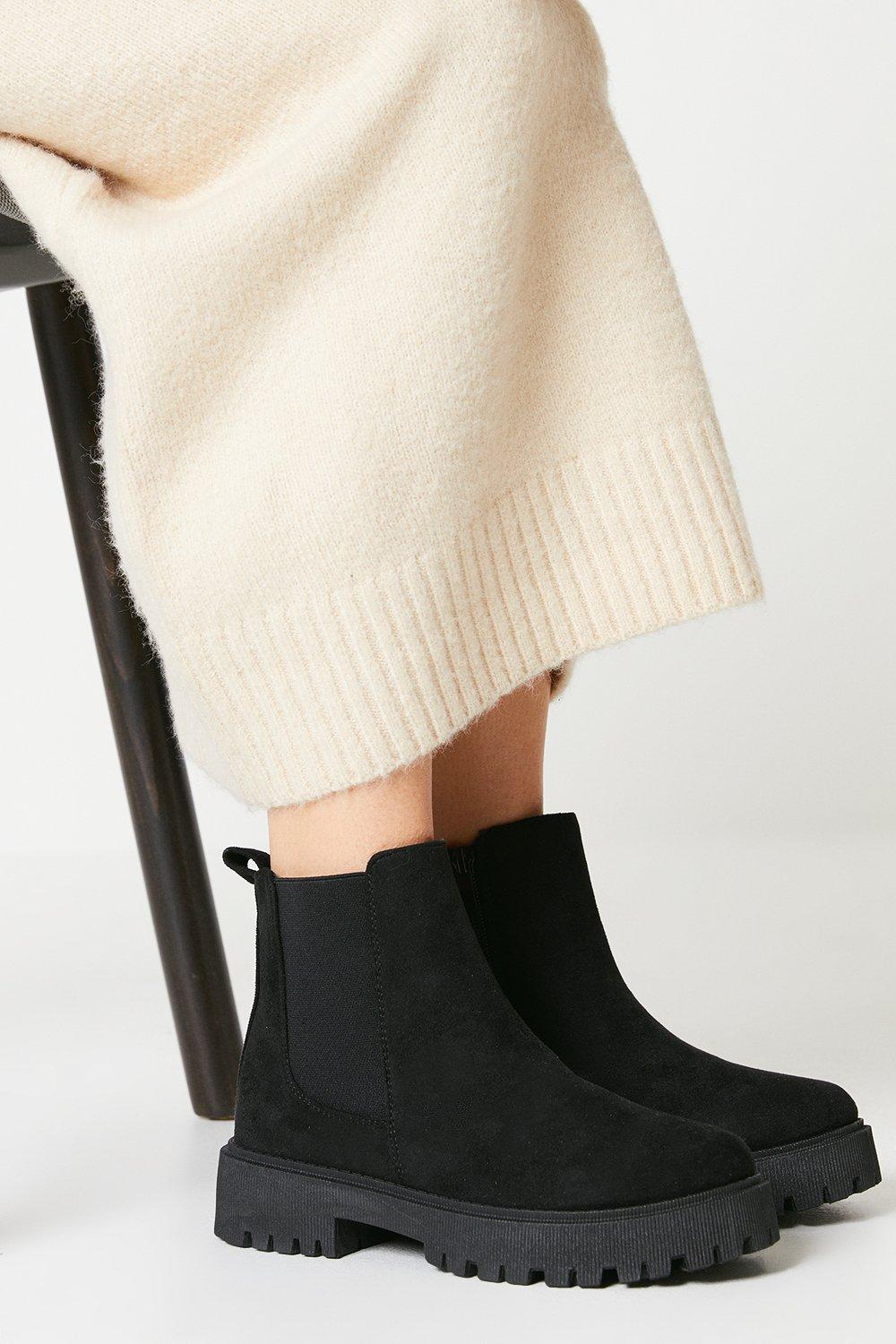 Jinx Cleated Casual Chelsea Ankle Boots