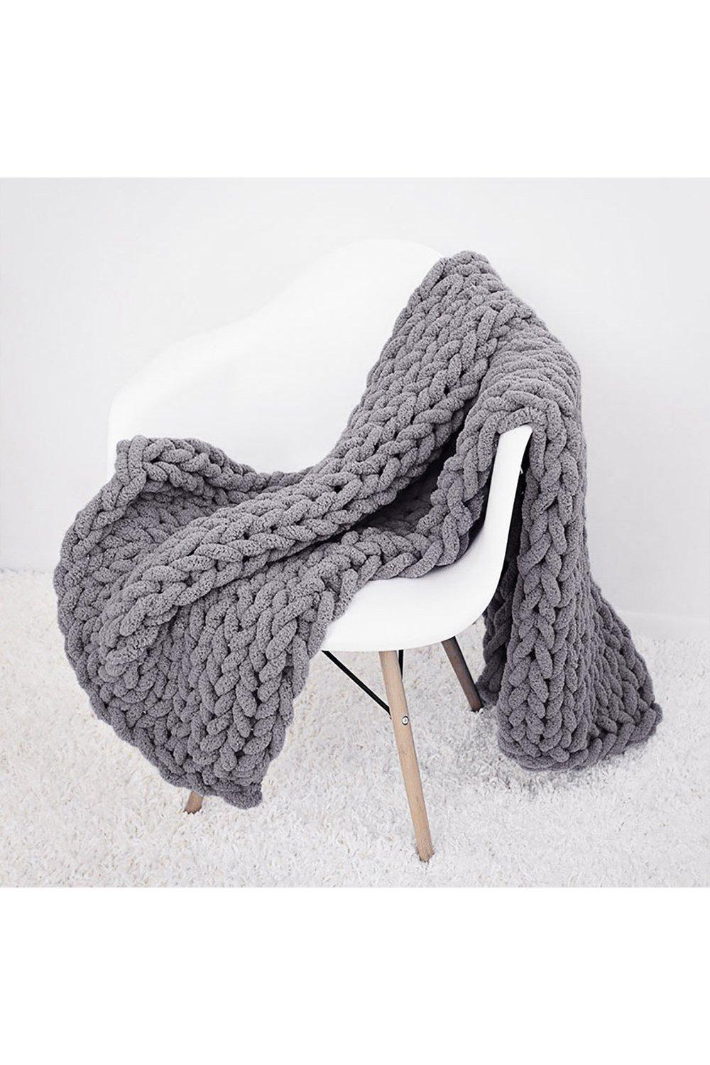  Chunky Knit Throw Blanket Soft Cozy Chenille Casual Handwoven  Blanket for Bed Sofa Chair Home Decor (White, 60 × 80) : Home & Kitchen