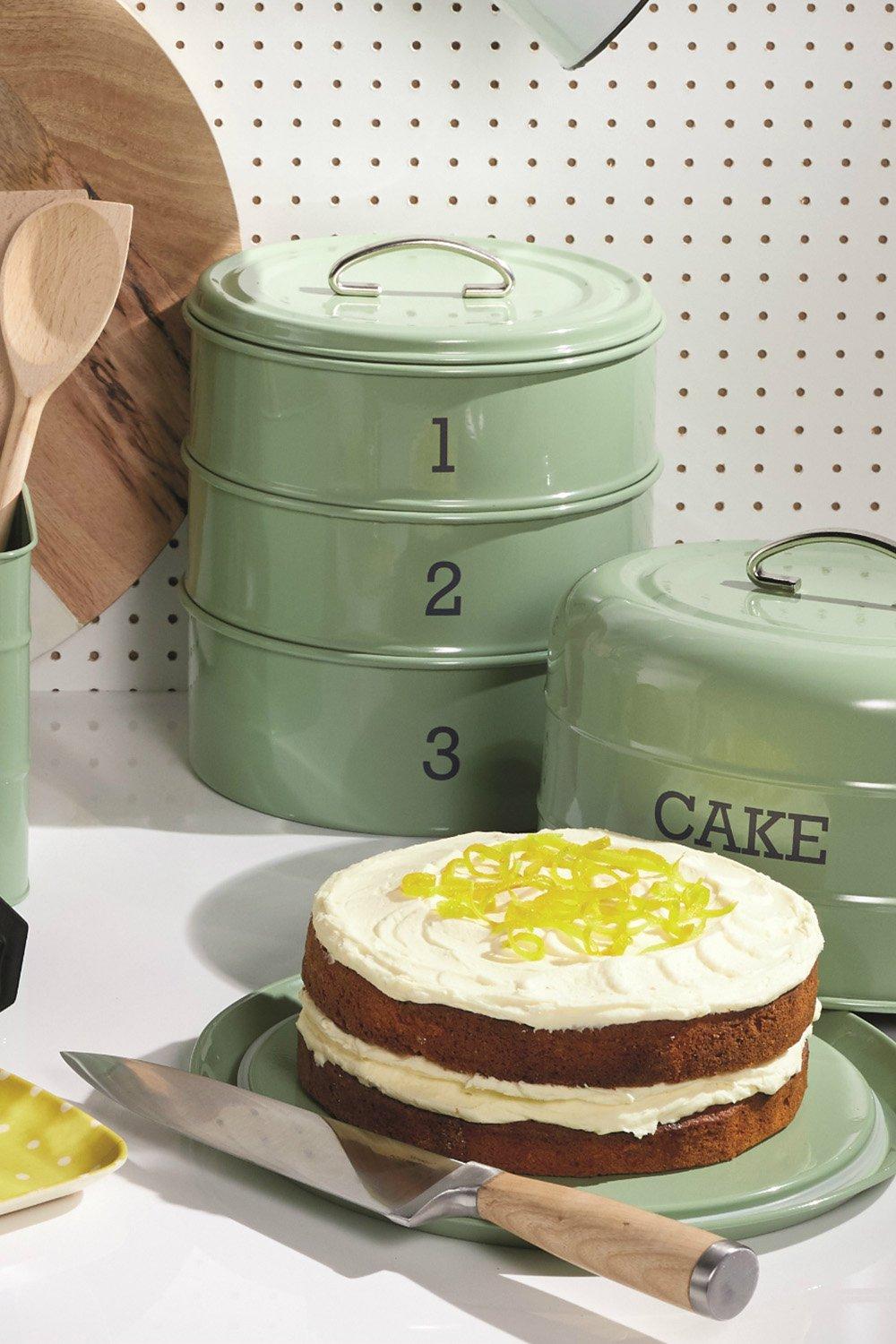 Airtight cake outlet tins