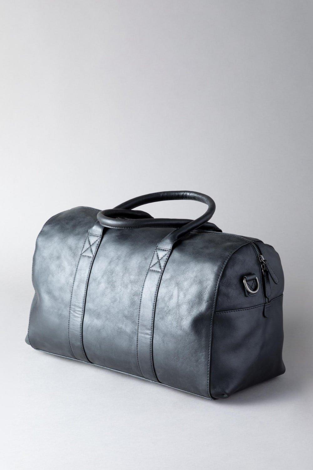 Lakeland best sale leather holdall